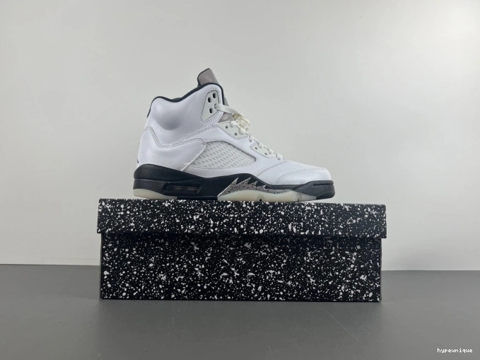 HYPE 5 RETRO DD0587-110 'WHITE JORDAN AIR BLACK' 0808
